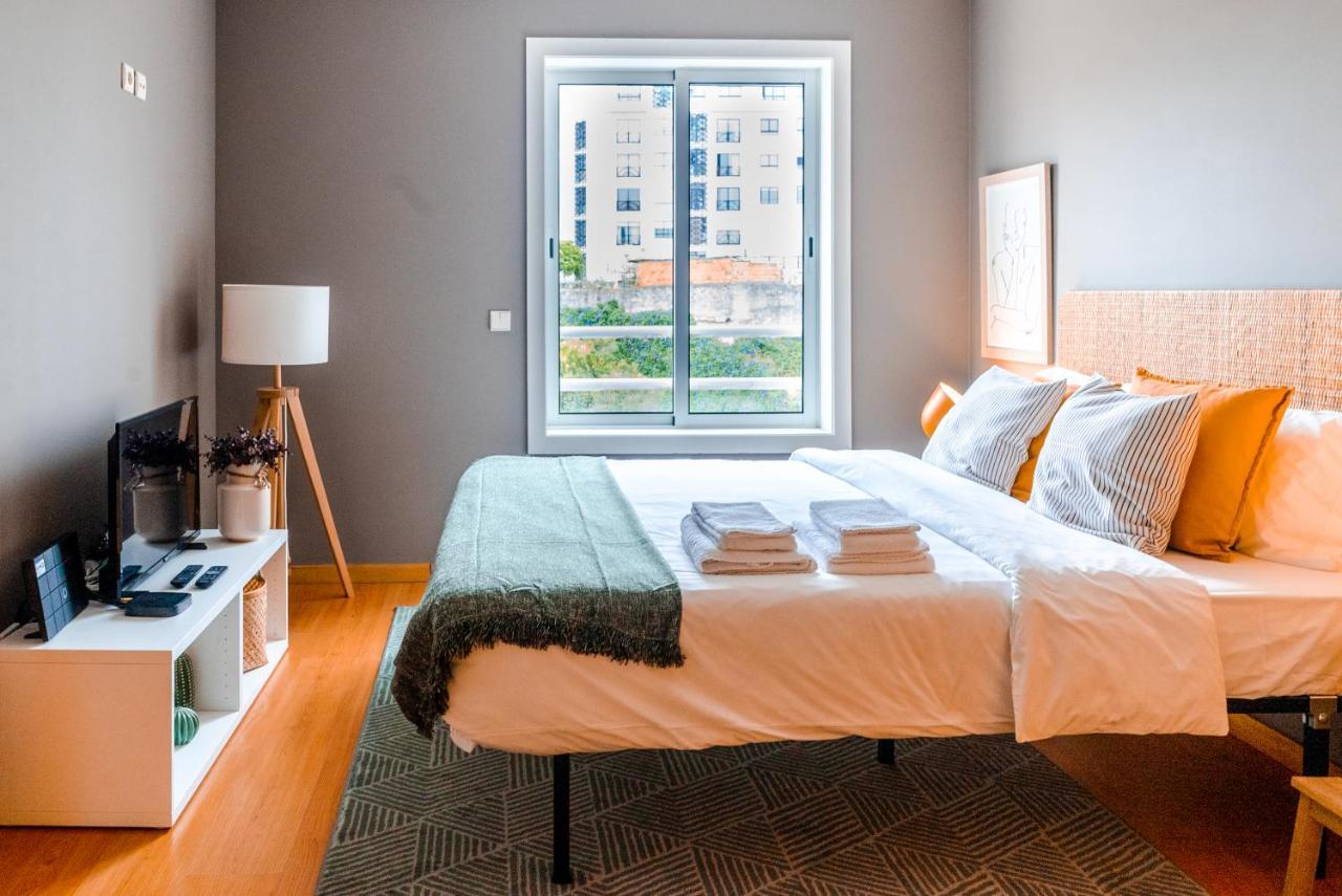 Sunny Studio In The Heart Of Lapa - 5Min Walk To Metro! OOporto Exteriör bild