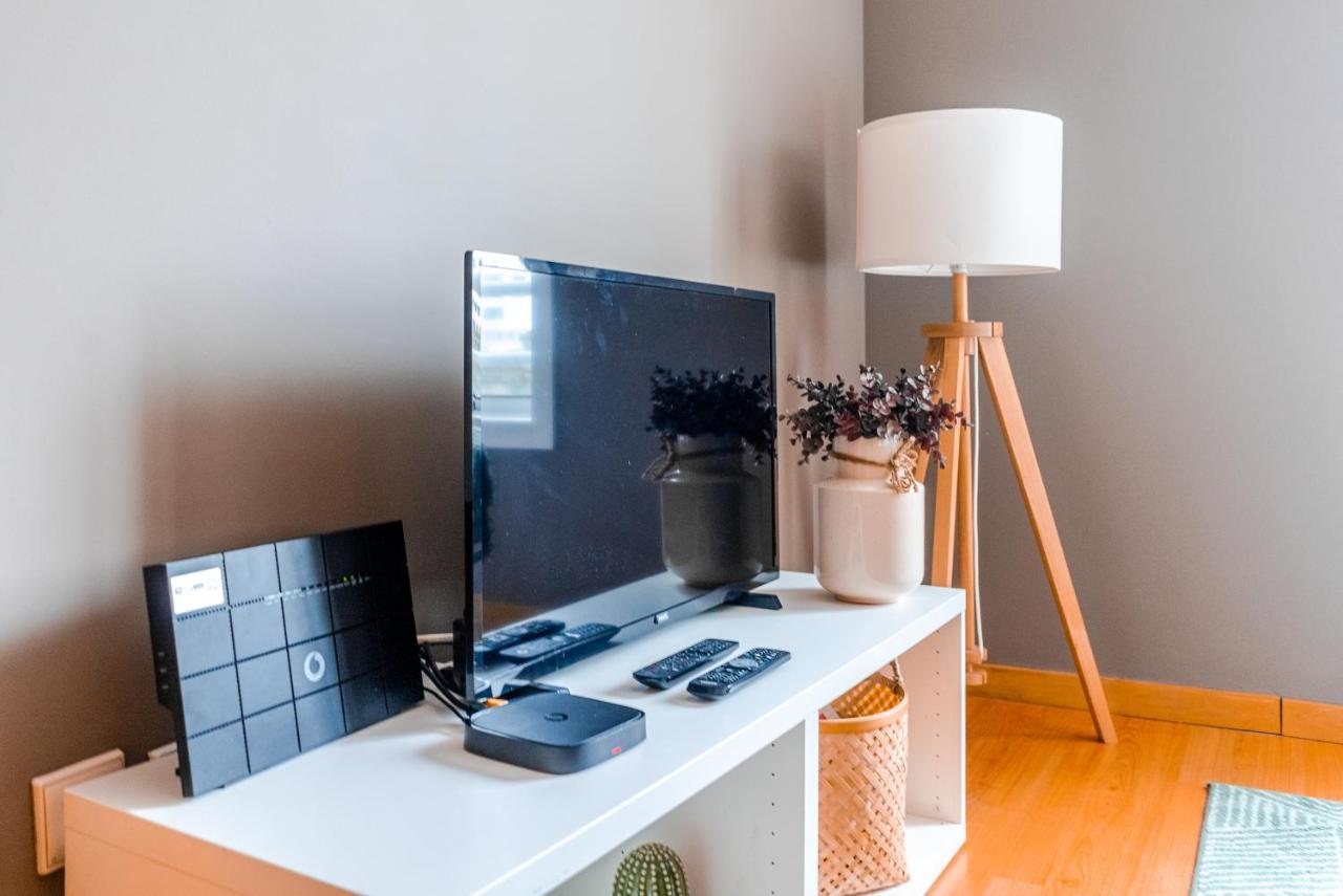 Sunny Studio In The Heart Of Lapa - 5Min Walk To Metro! OOporto Exteriör bild