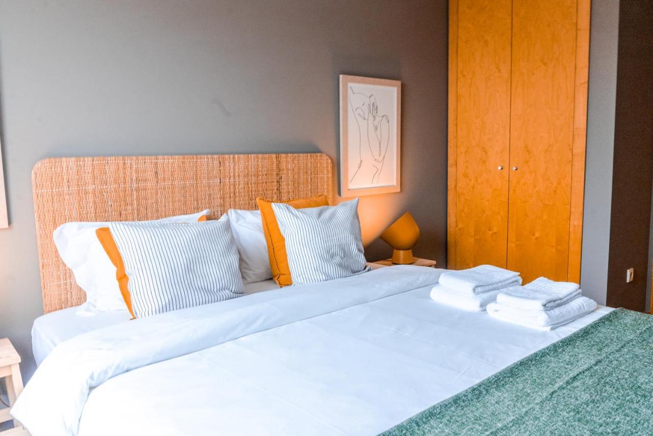 Sunny Studio In The Heart Of Lapa - 5Min Walk To Metro! OOporto Exteriör bild