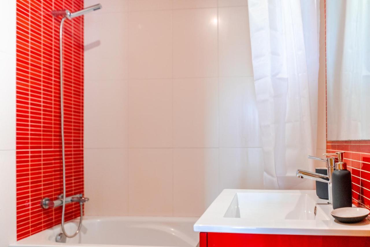Sunny Studio In The Heart Of Lapa - 5Min Walk To Metro! OOporto Exteriör bild